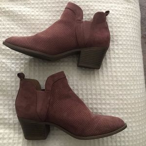 Maroon Booties